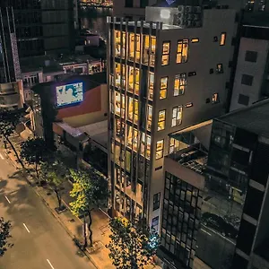 Snite & Dorm - Dragon Bridge Хостел